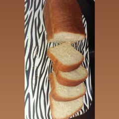 A picture of Soft white bread.