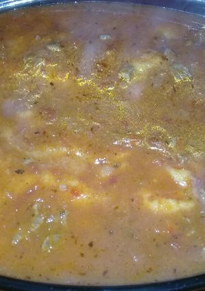 Una foto de Polenta con Salsa Roja con carne de bife y Quesito cremoso !!!☺
