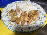 Camarones al Mojo de Ajo con Arroz al Vapor