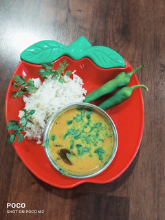 કઢી ભાત (Kadhi Bhat Recipe In Gujarati) રેસીપી મુખ્ય ફોટો