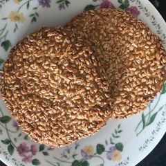 A picture of Keto sesame cookies.