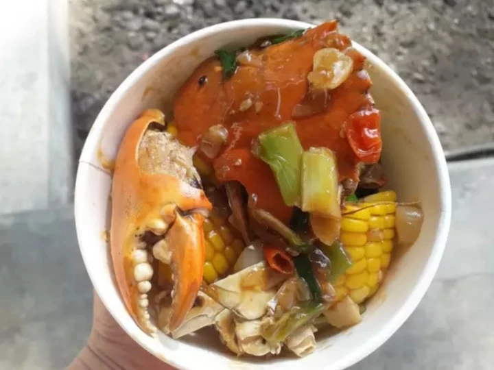 Langkah Mudah untuk Membikin Resep Kepiting lada hitam supeeerrrr yang Menggugah Selera Anti Ribet, Uenak Banget