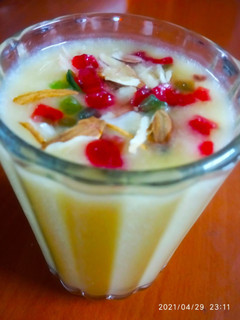 मॅंगो शेक (mango shake recipe in Hindi) रेसिपी मुख्य फोटो