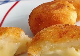 Bombas de queso