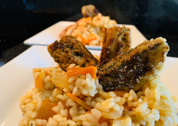 Arroz con zanahoria y crujiente de alcachofa