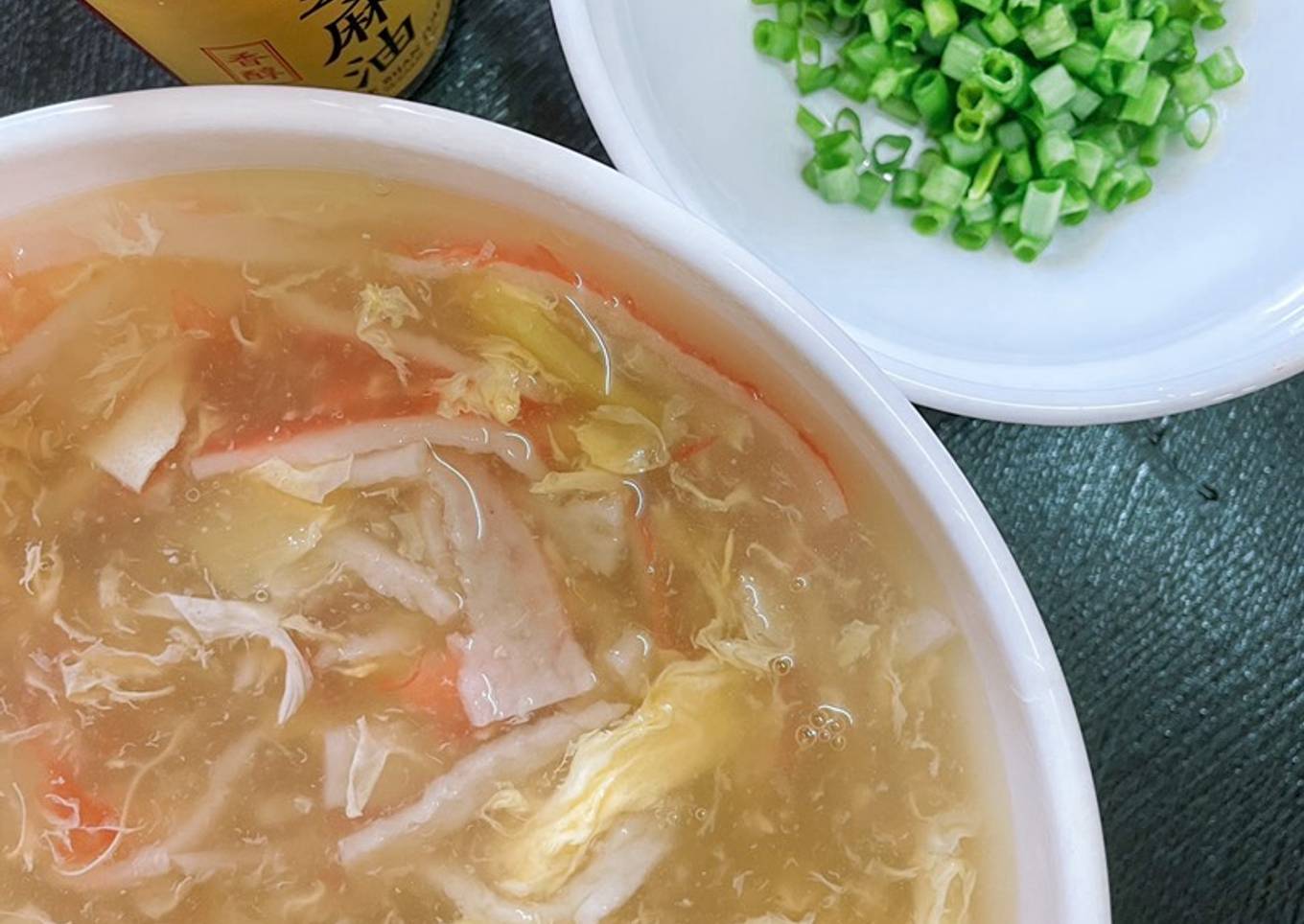 Sup telur dengan stik kepiting