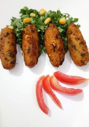 A picture of Methi Corn Roll.