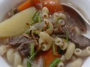 Gambar sup daging pasta
