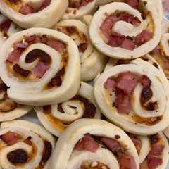 Una foto de Rolls de jamón y queso