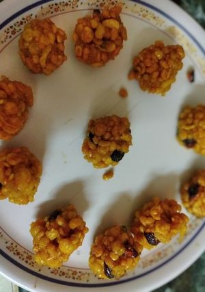 A picture of Bhunthi laddu.