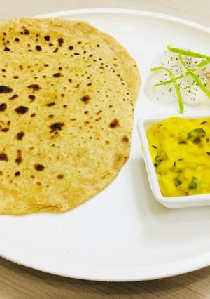 A picture of Tawa Besan.
