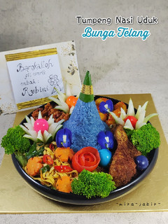 Foto resep Tumpeng Nasi Uduk Bunga Telang
