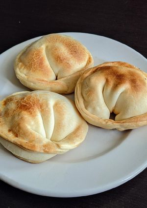 Una foto de Empanadas de jamón y queso