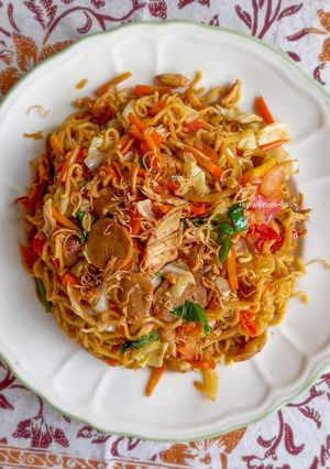 Foto resep Oseng mie pedas