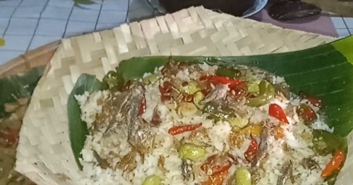 Liwetan sego tiwul komplit