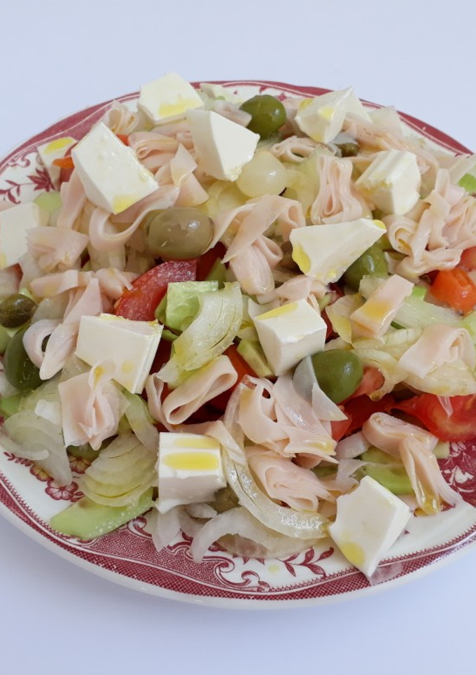 Una foto de Ensalada mixta