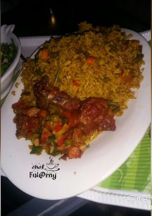 A picture of Tasty jollop rice with pepper chicken by s@lma ful@rny.