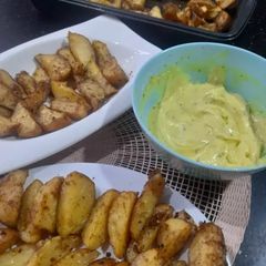 A picture of Potatoes wedges.