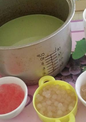 Hình của món Trà sữa thái xanh.