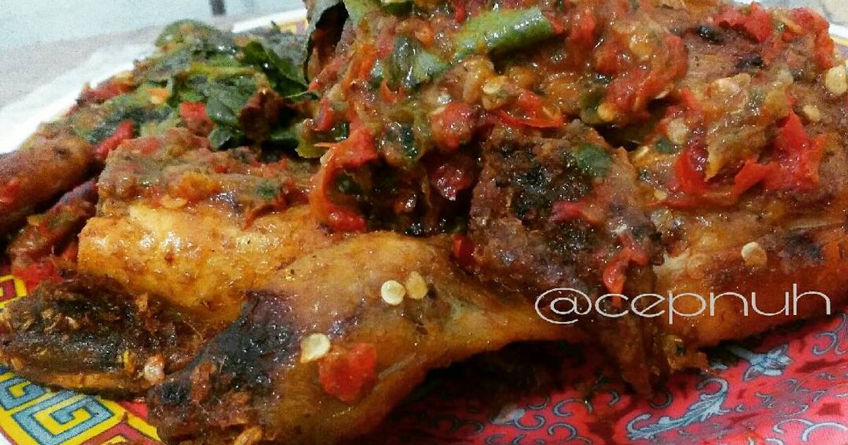 Resep Ayam Penyet Enak Oleh Chev Nuh Cookpad