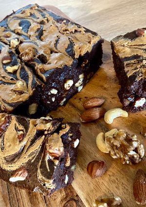 Une photo de Brownie #vegan au beurre de cacahuètes