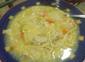 Foto principal de Lomi soup (sopa típica en Filipinas)