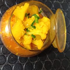 A picture of Cauliflower aachar.