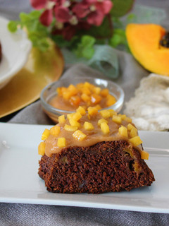 Una foto de Bizcocho de papaya y cacao