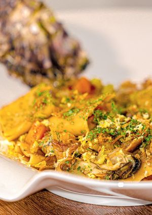 Foto di Paccheri di Legumi alle Ostriche e Porcini con Brunoise di Verdure