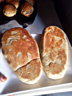 A picture of Panini bread.