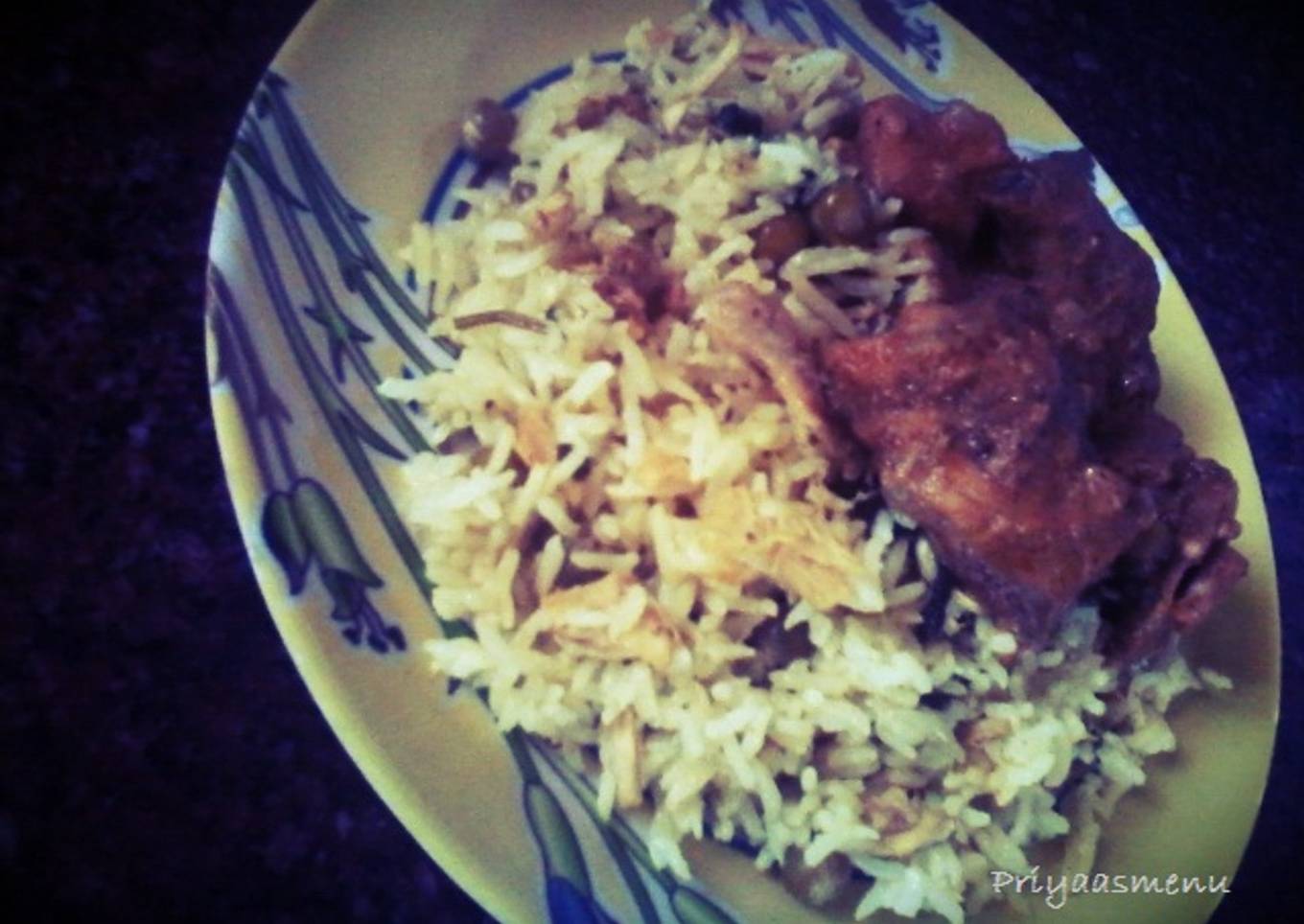 Pulao with Curshed Chicken & Peas