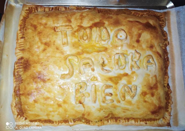 Empanada de atún