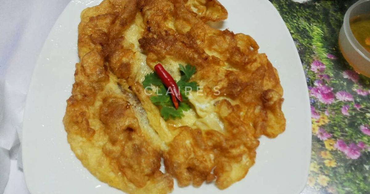 Thai Style Fluffy Fried Omelet Recipe by Claire S. - Cookpad