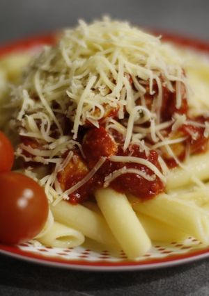 Mediterrán csirkés penne recept fotója