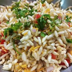 A picture of Jhal muri.