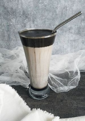 Foto resep Noir Dalgona Coffee / Black Dalgona Coffee