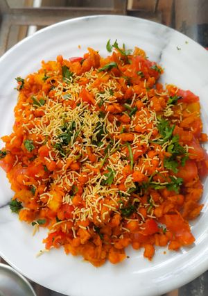 A picture of Saundagi Bhel.