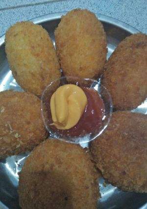 Foto resep Roti Goreng Isi (Sosis - Abon)