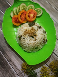 Foto resep Nasi goreng teri cabe ijo