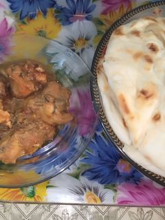 A picture of Chicken handi.