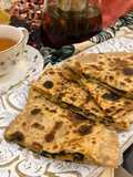 خبزات بالسبانج والجبن