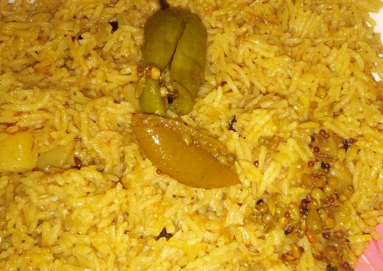 Simple Way to Prepare Any-night-of-the-week Aloo ki tahiri