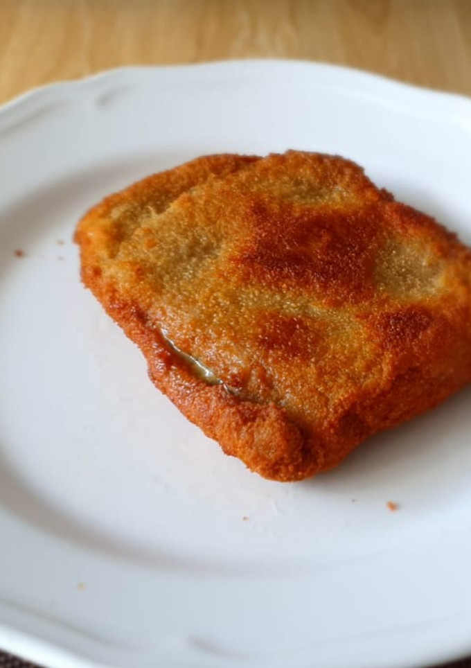 Una foto de Cachopo relleno de champiñones y queso azul
