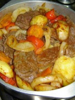 Una foto de Bifes a la criolla