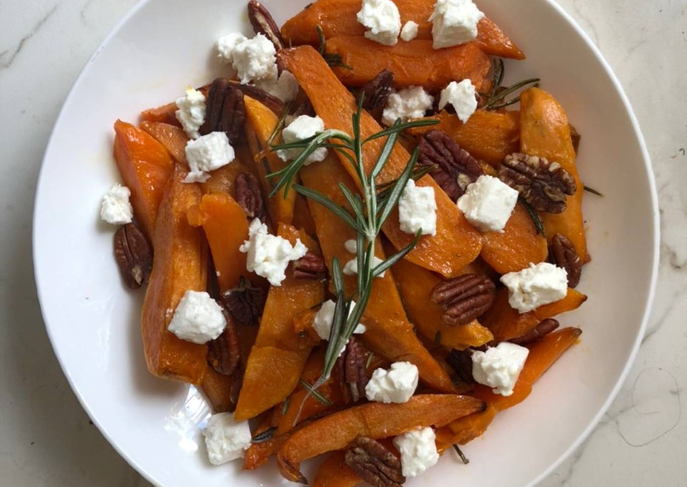 Roasted Rosemary sweet potatoesÂ #vegan-friendly #vegetarian