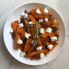Roasted Rosemary sweet potatoes #vegan-friendly #vegetarian A picture of Roasted Rosemary sweet potatoes #vegan-friendly #vegetarian.