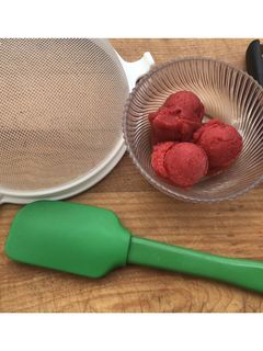 A picture of Strawberry Sorbet.