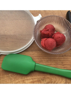A picture of Strawberry Sorbet.