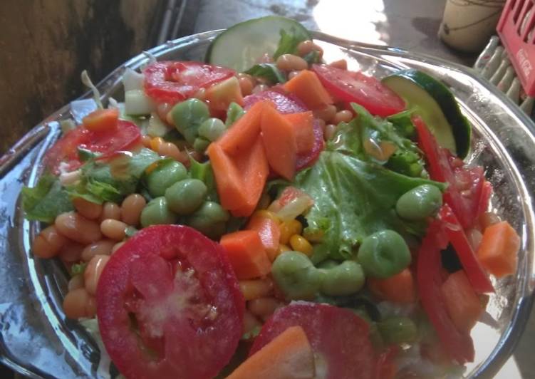 Recipe of Any-night-of-the-week Grilled Corn and cashew salad