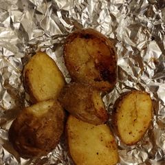 A picture of Roasted Home grown new potatoes. Air fryer.